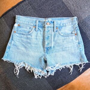 Madewell Relaxed Denim Cutoff Shorts – Light Wash – Size 25